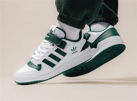 adidas originals forum low green